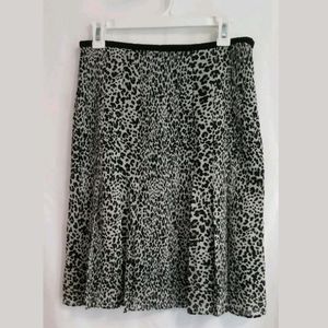 Womens Worthington Animal Print Black Pleated Flared A-line Skirt Size 8
